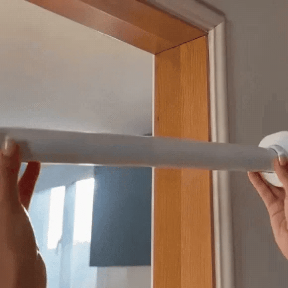 Perdea AntiCurent GIF 1