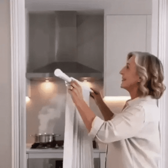 Perdea AntiCurent GIF 2